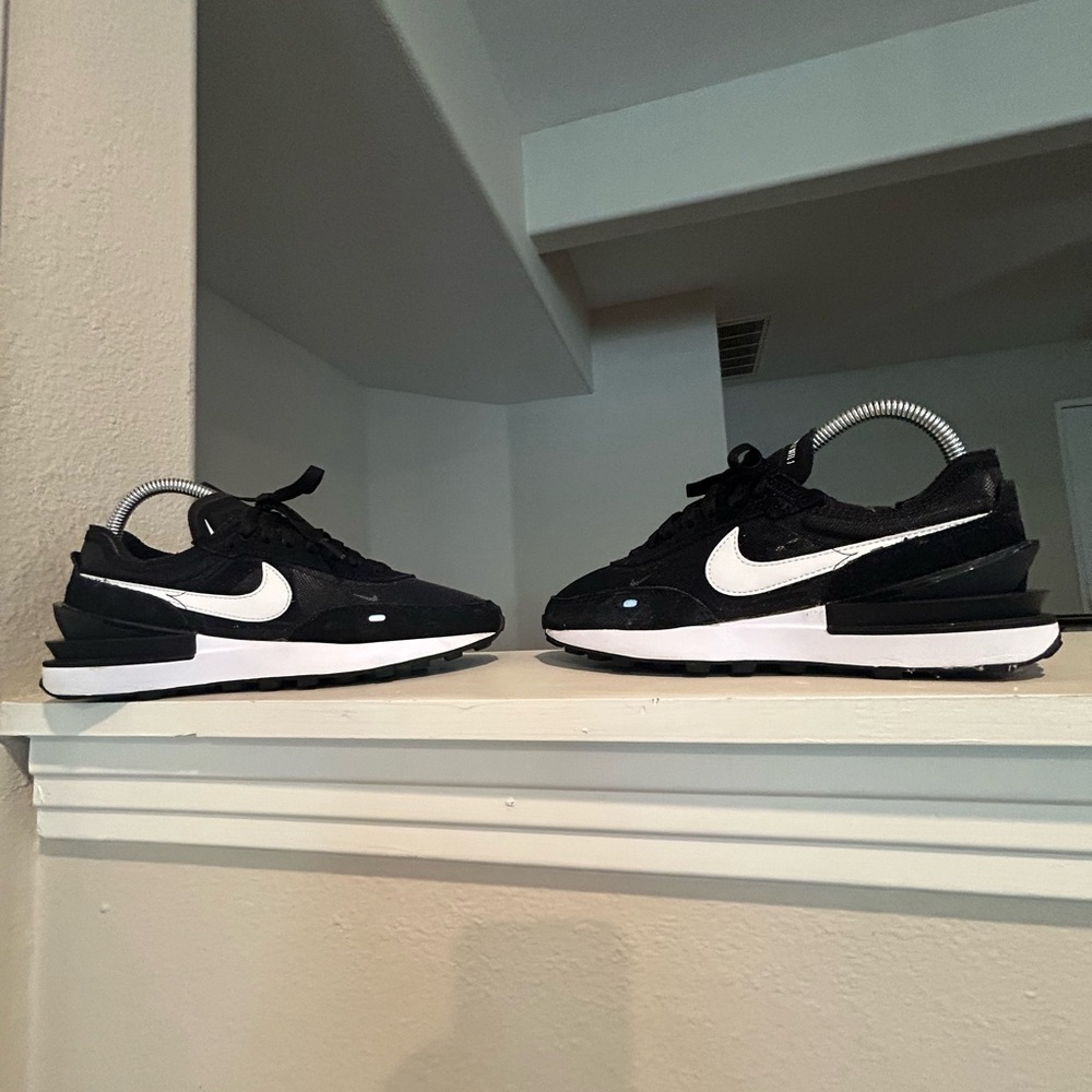Nike Womens Waffle One DC2533-001 Black Running Shoes Sneakers Size 7
